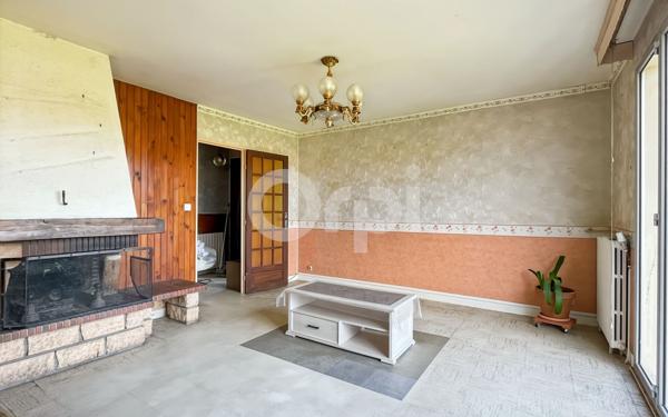 Maison à vendre    4 pièces •  Ivry-la-Bataille