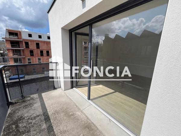 Location Appartement 3 pièces 64.8 m² - 52 RUE D HEM Roubaix 59100