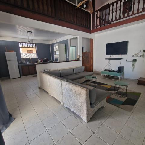 VENTE MAISON T5 +T2 Cayenne 270 000€ FAI
