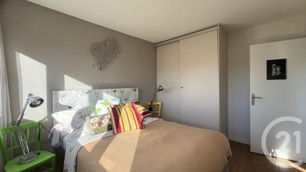 Appartement F2 à vendre  2 pièces - 43,98 m 2   PARIS  - 75019