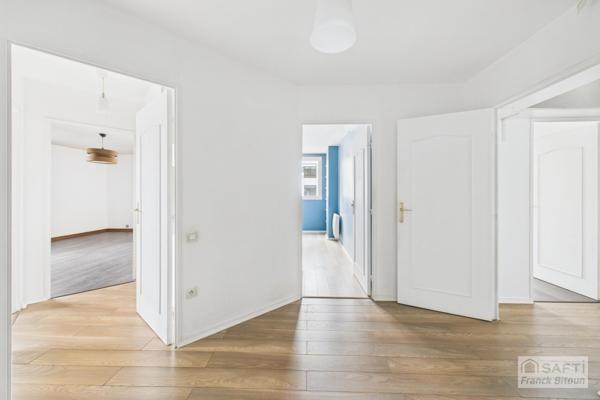 Quartier Gambetta. 3 pièces lumineux, au calme, avec cave et parking.