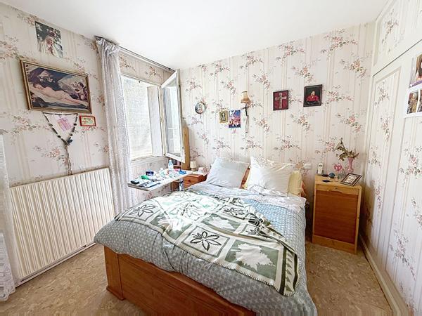 EXCLUSIVITÉ À SAINT-JEAN-DU-FALGA : MAISON T5 À FORT POTENTIEL AVEC JARDIN INTIMISTE !
