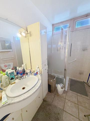 EXCLUSIVITÉ À SAINT-JEAN-DU-FALGA : MAISON T5 À FORT POTENTIEL AVEC JARDIN INTIMISTE !