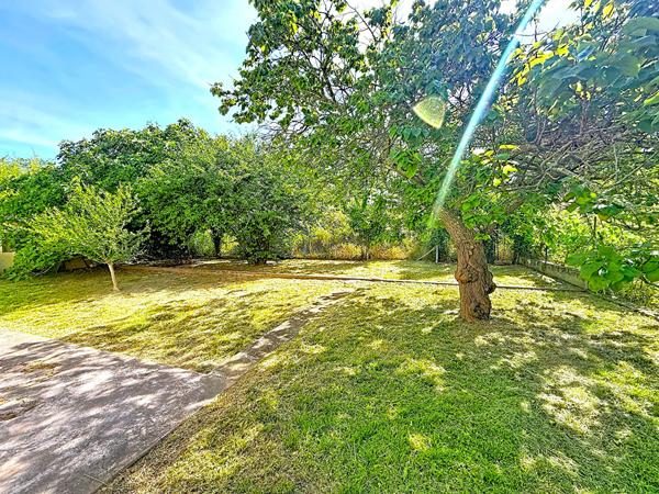 EXCLUSIVITÉ À SAINT-JEAN-DU-FALGA : MAISON T5 À FORT POTENTIEL AVEC JARDIN INTIMISTE !
