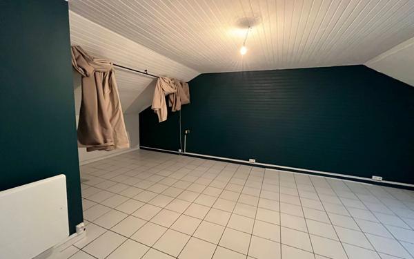 Maison à louer    7 pièces • 188 m2 Badaroux