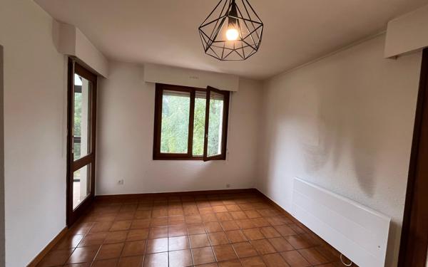 Maison à louer    7 pièces • 188 m2 Badaroux