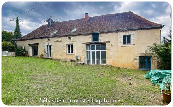 Dpt Dordogne (24), à vendre THIVIERS (24)Propriété P8, 200m2 hab., terrain env.3300m2, garage, annexe, proche commodités.
