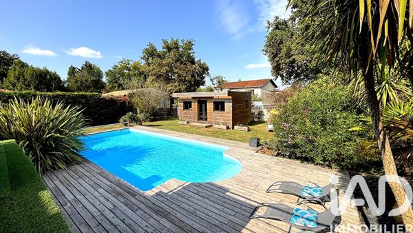 Maison à vendre 9 pièces 260 m² Pessac