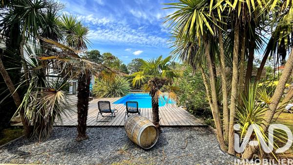 Maison à vendre 9 pièces 260 m² Pessac