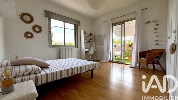 Maison à vendre 9 pièces 260 m² Pessac