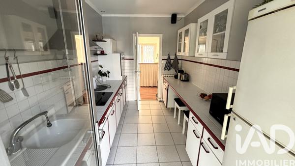 Maison à vendre 9 pièces 260 m² Pessac