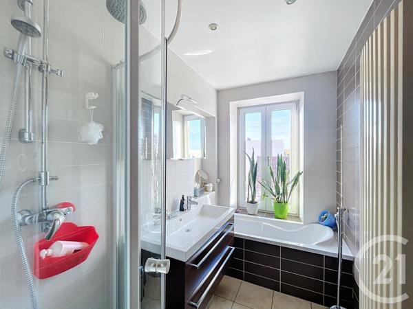 Maison à vendre  7 pièces - 181,93 m2 NANTERRE - 92