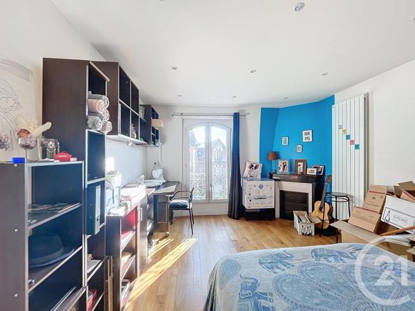 Maison à vendre  7 pièces - 181,93 m2 NANTERRE - 92