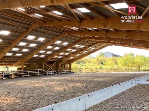 57000 METZ (à 59km du centre) à 55300 VARNEVILLE/Propriété équestre/Maison 237m2/+21ha/30boxes/750000HAI