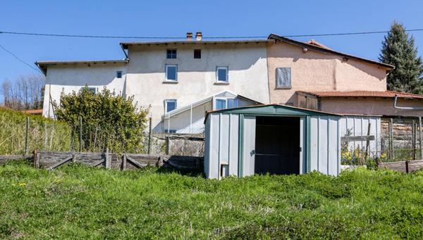 Maison de hameau avec fort potentiel et une belle vue panoramique