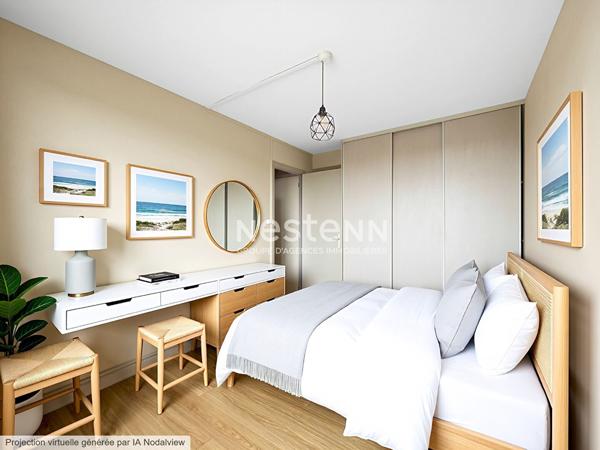 Malo-les-Bains - T2 bis/T3 de 72 m² - À 500 m de la plage - (Garage rare)