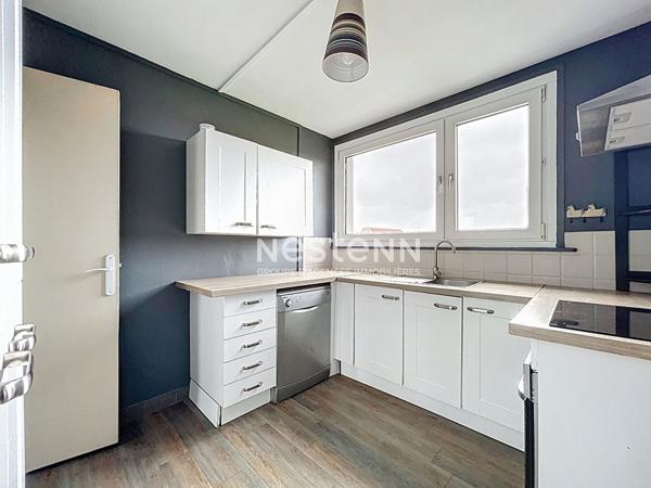 Malo-les-Bains - T2 bis/T3 de 72 m² - À 500 m de la plage - (Garage rare)