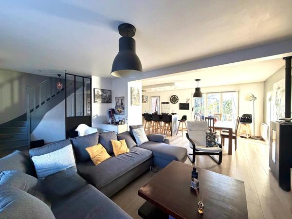 Maison de 109m², 4 chambres, jardin et garage