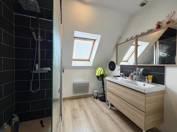 Maison de 109m², 4 chambres, jardin et garage