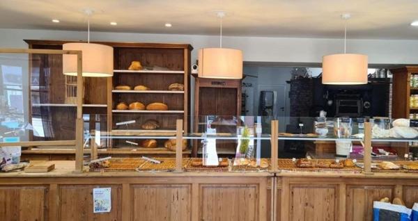 Boulangerie/Pâtisserie, cuisson au feu de bois