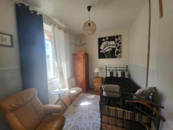 Maison  intemporelle avec fort potentiel - 270 m² - Rostrenen