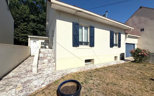 Maison à vendre    6 pièces •  Villecresnes