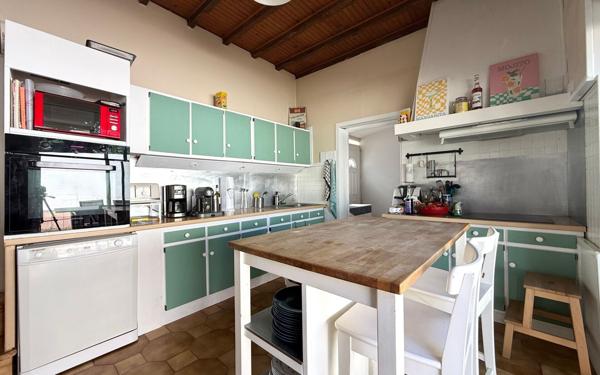 Maison à vendre    6 pièces •  Villecresnes