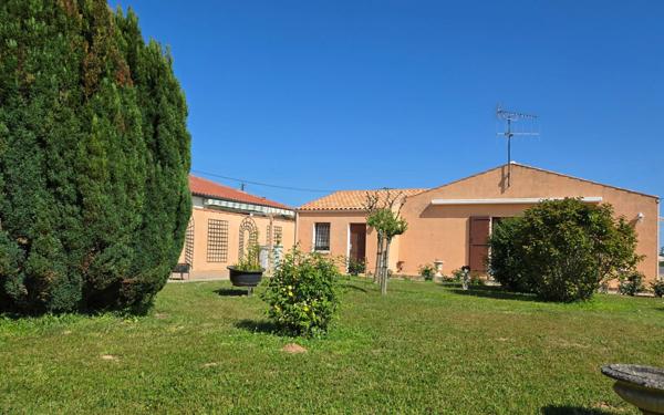 Maison à vendre    6 pièces •  Échillais