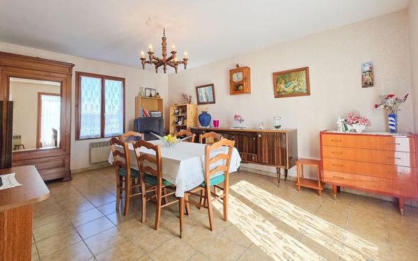 Maison à vendre    6 pièces •  Échillais