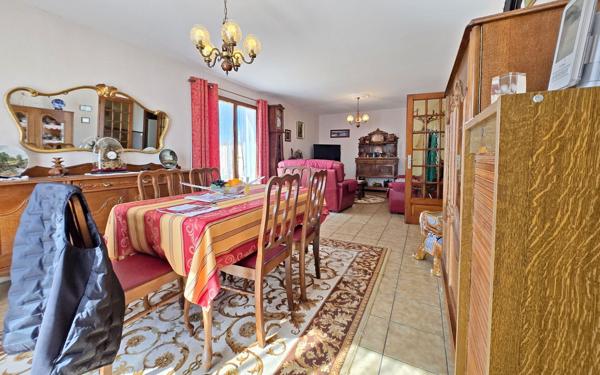 Maison à vendre    6 pièces •  Échillais