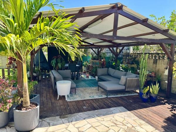 Villa de standing avec piscine et prestations haut de gamme