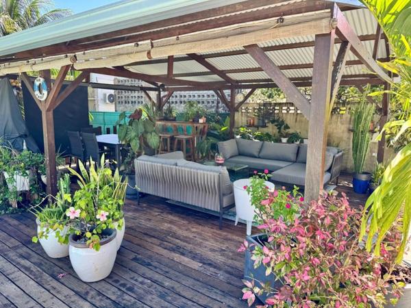 Villa de standing avec piscine et prestations haut de gamme