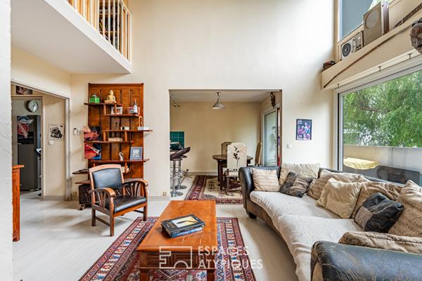 Triplex à rénover, dernier étage avec terrasse et loggia