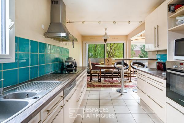 Triplex à rénover, dernier étage avec terrasse et loggia