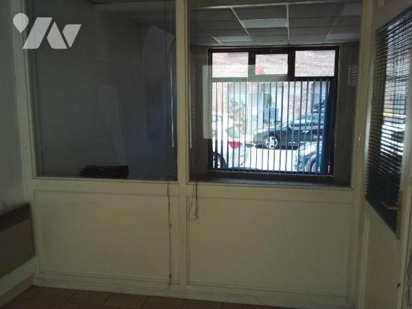 VENTE SOUS ENVELOPPE : 
Spécial Investisseurs : Immeuble de rapport en plein c?ur du centre vi...