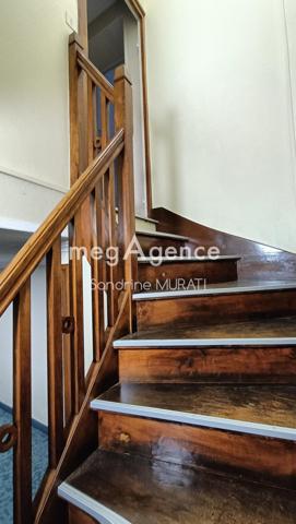 Immeuble à SAINT-PIERRE-DES-NIDS, 53370 - 112m²