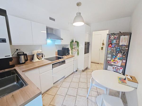 Appartement La Seyne Sur Mer 4 pièces - Reynier