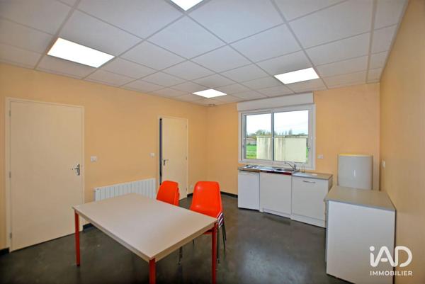 Atelier à vendre 224 m² Aillant-sur-Milleron