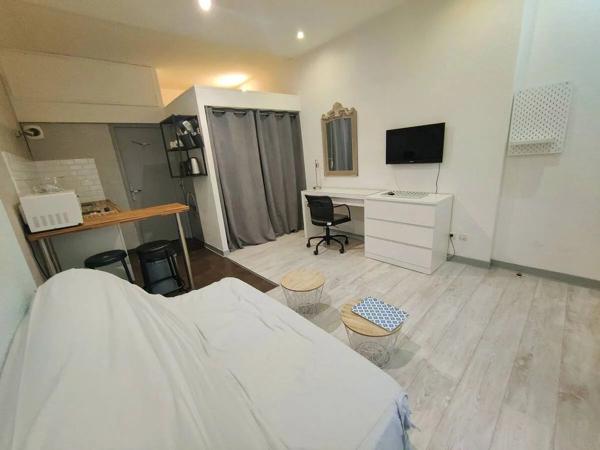 Studio meublé 20m²  centre-ville La Rochelle