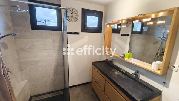 Maison 7 pièces - 183 m²