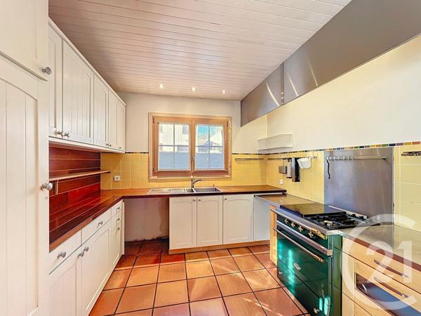 Maison à vendre  7 pièces - 242,42 m2 COURNON D AUVERGNE - 63