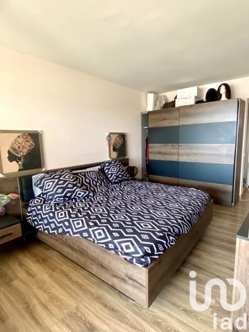 Appartement 5 pièces de 136 m² à Villeneuve-Loubet (06270)