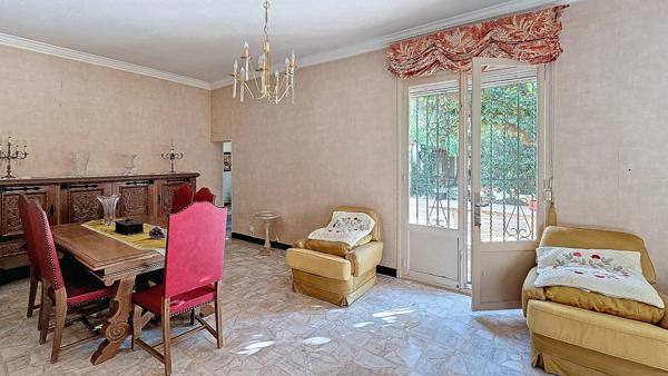Mas catalan 145 m² - Parcelle 1 270 m² - Fort potentiel - Elne résidentiel