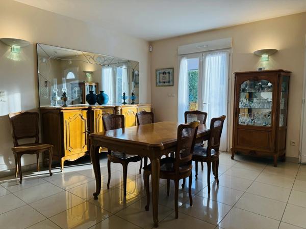 Maison contemporaine 6 pièces – 156 m² habitables – Terrain de 801 m²