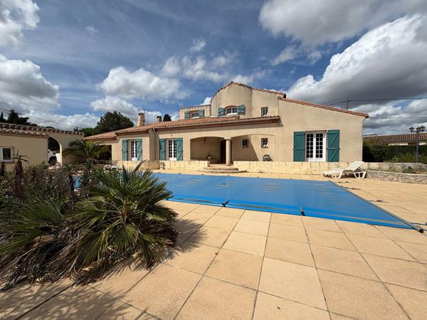 Proche CARCASSONNE, Maison d'architecte avec Piscine