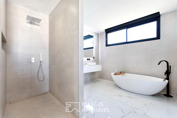 Maison contemporaine aux prestations haut de gamme