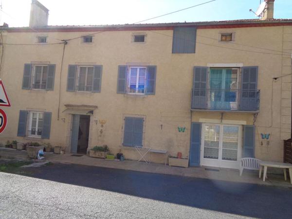 Saint Bonnet Laval(48), maison de 200 m2, 6 chambres avec 1866 m2 de terrain