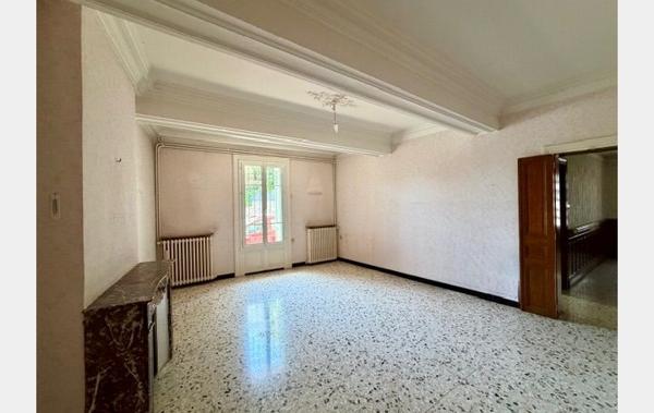 Vente Maison de ville ET DE CARACTERE à rénover Saint-aunes