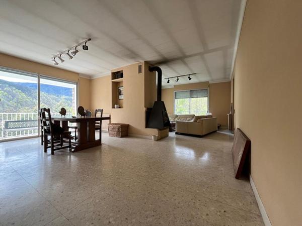Maison familiale 5 pièces de 150 m2 sur près de 1 000 m² à Prats De Mollo La Preste
