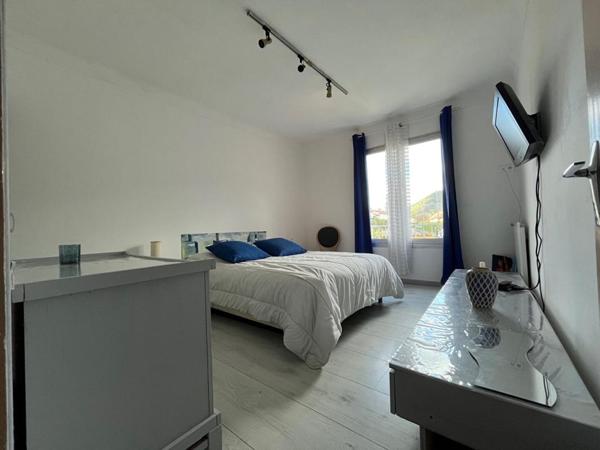 Maison familiale 5 pièces de 150 m2 sur près de 1 000 m² à Prats De Mollo La Preste